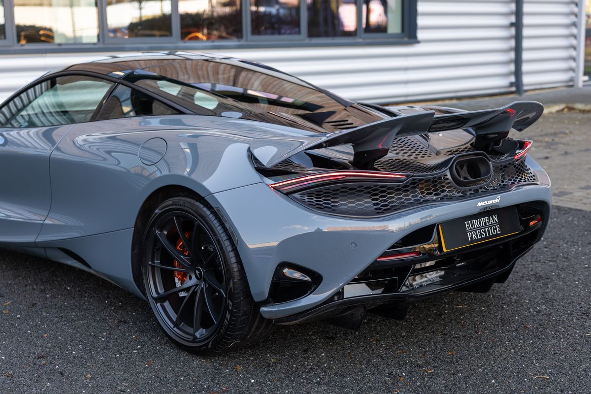 2024 McLaren 750S