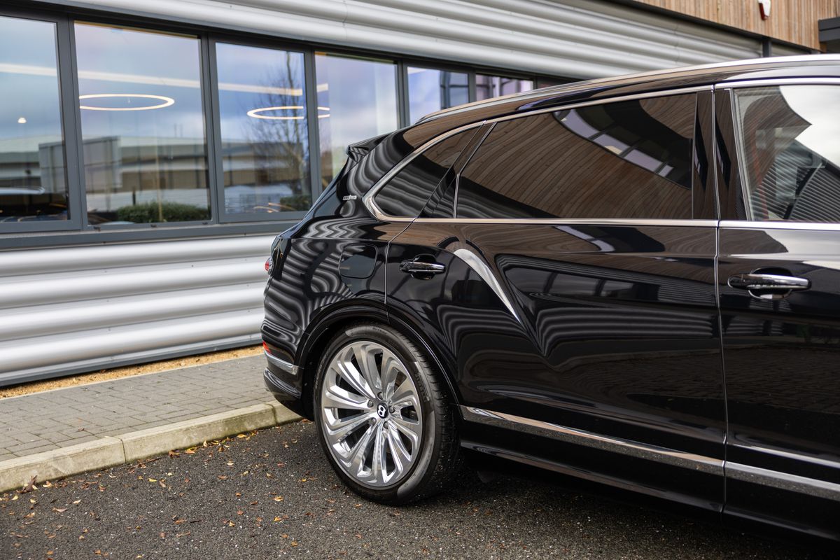 2023 Bentley Bentayga EWB Azure First Edition