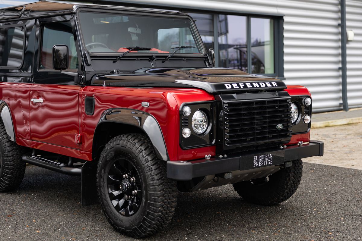 2015 Land Rover Defender 90 Autobiography Edition