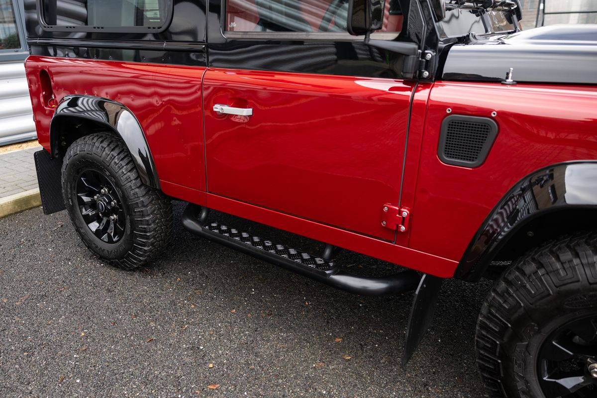 2015 Land Rover Defender 90 Autobiography Edition