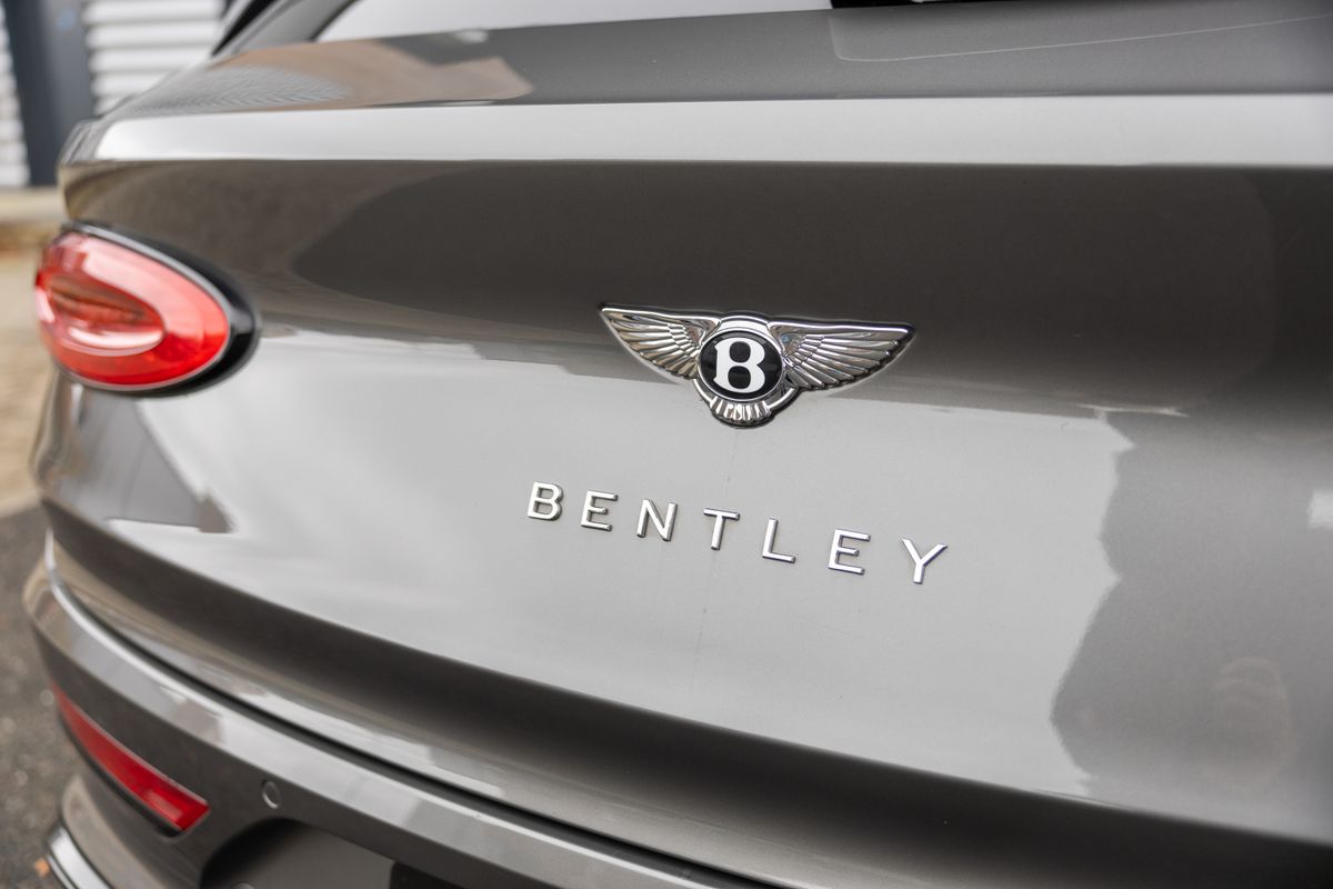 2021 Bentley Bentayga V8