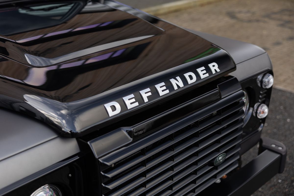 2015 Land Rover Defender 90 Autobiography Edition