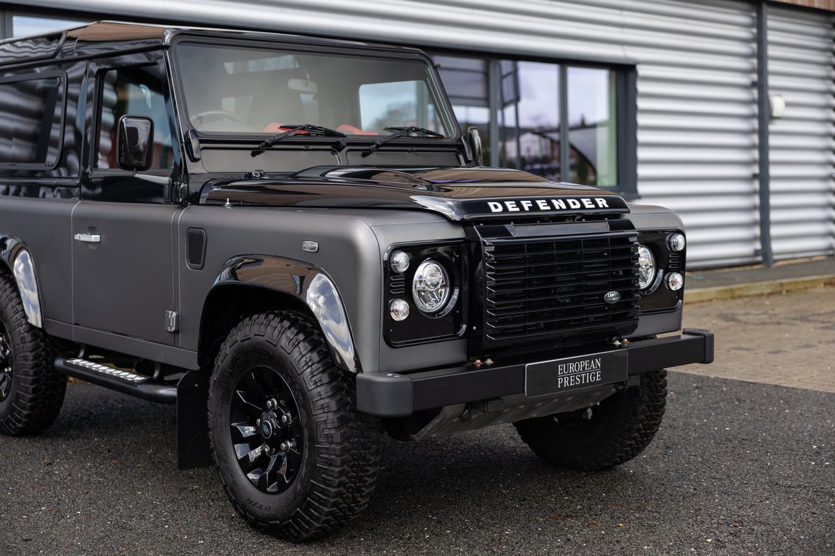 2015 Land Rover Defender 90 Autobiography Edition