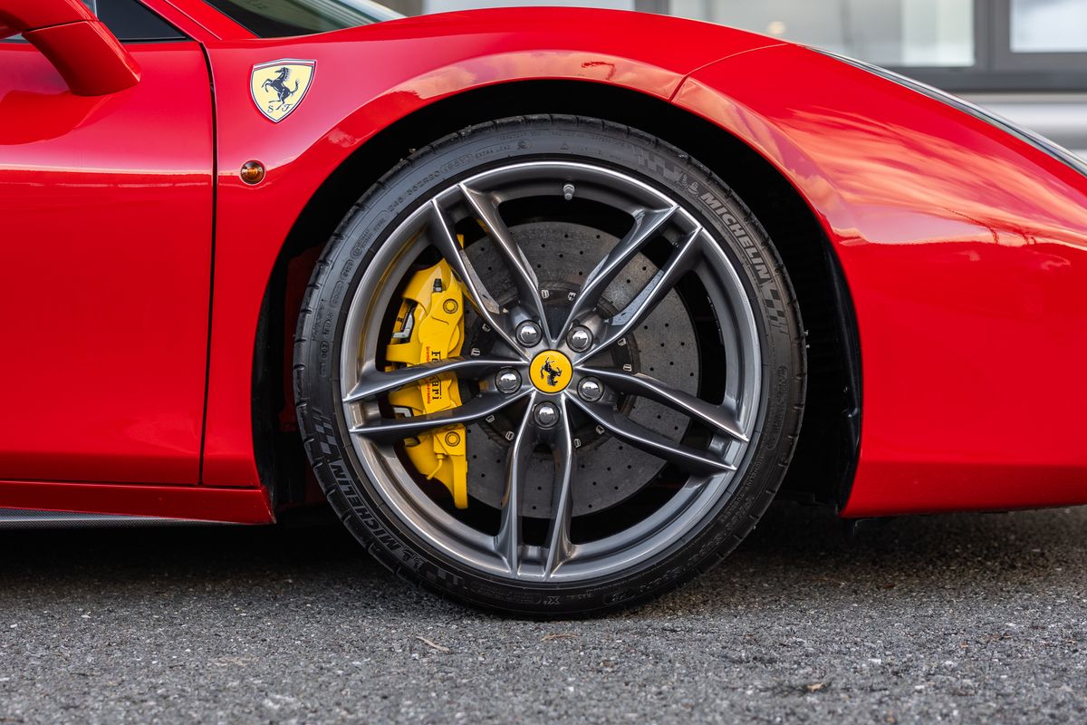 2019 Ferrari 488 GTB