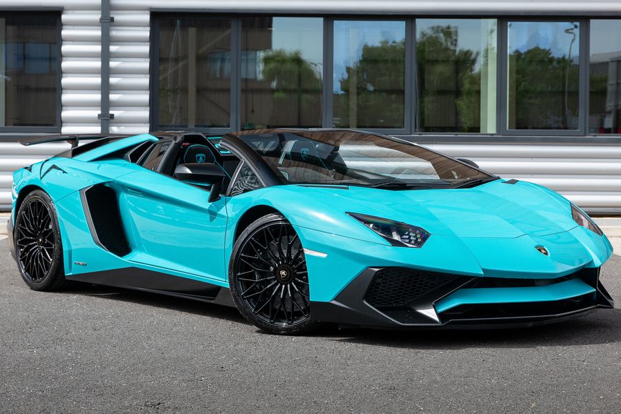 Lamborghini Aventador SV Roadster LP 750-4